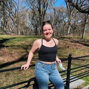 Meet your Posher, Isabelle